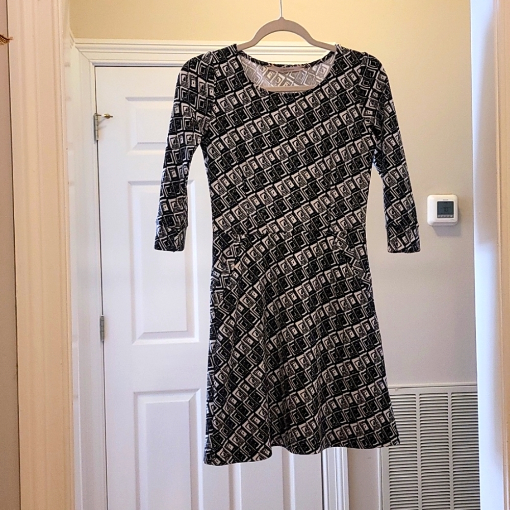 Black and White printed dress